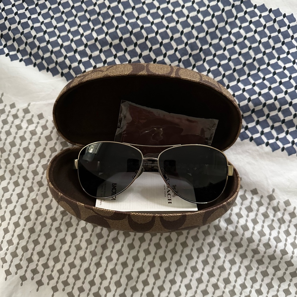 Coach Gold and Black Women’s Aviator Sunglasses - Picture 7 of 9